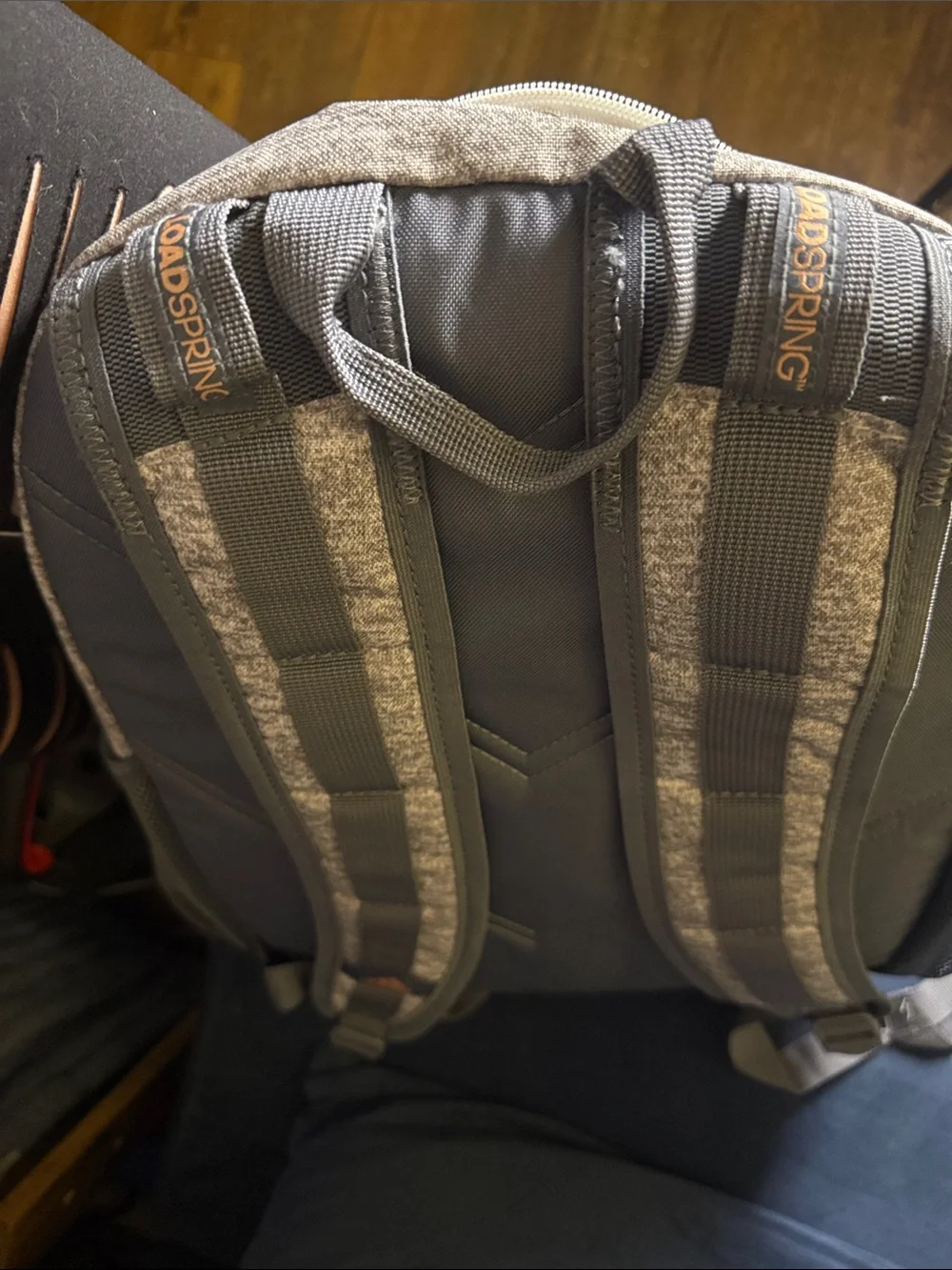 Large full capacity Adidas Loadspring backpack - Picture 7 of 9